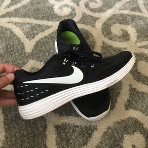 Nike black and white Lunarlon shoes
